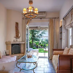Apartment Emily's Luxury, Pefkochori